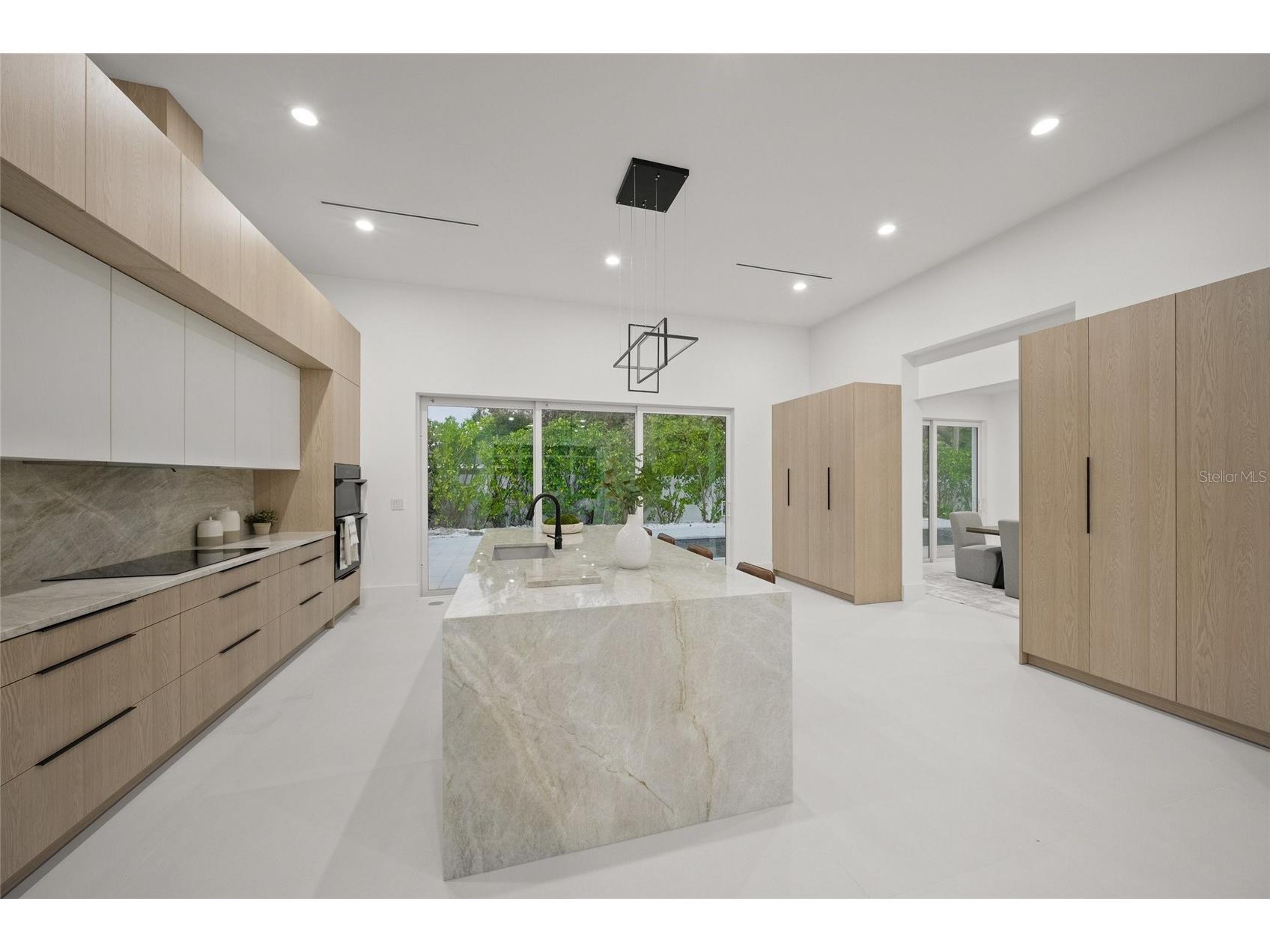 3500 Bay Shore Road Sarasota FL 34234 A4686843 image40