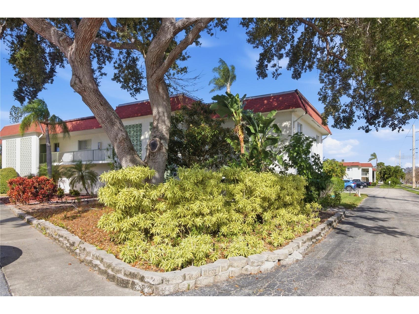 3500 Beneva Road #307 Sarasota FL 34232 A4676303 image1