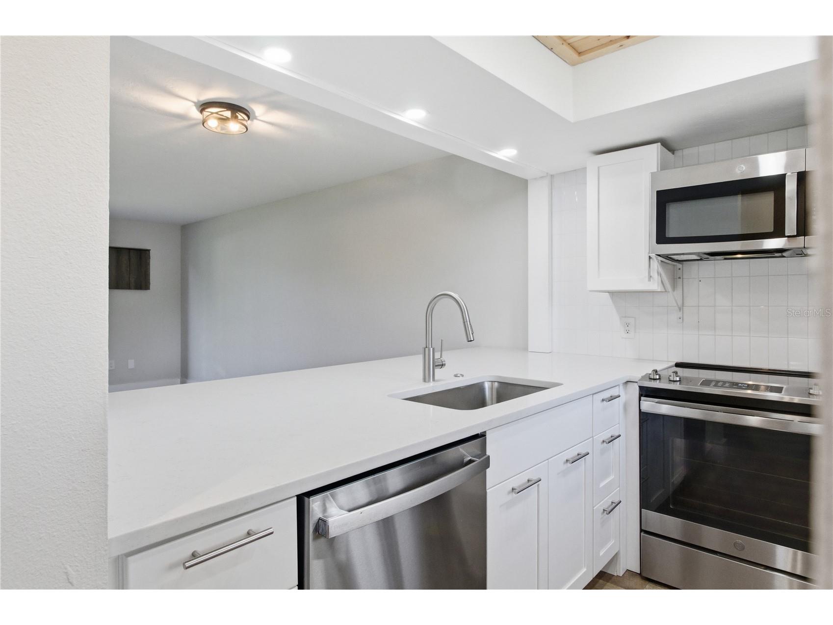 3500 Beneva Road #307 Sarasota FL 34232 A4676303 image5