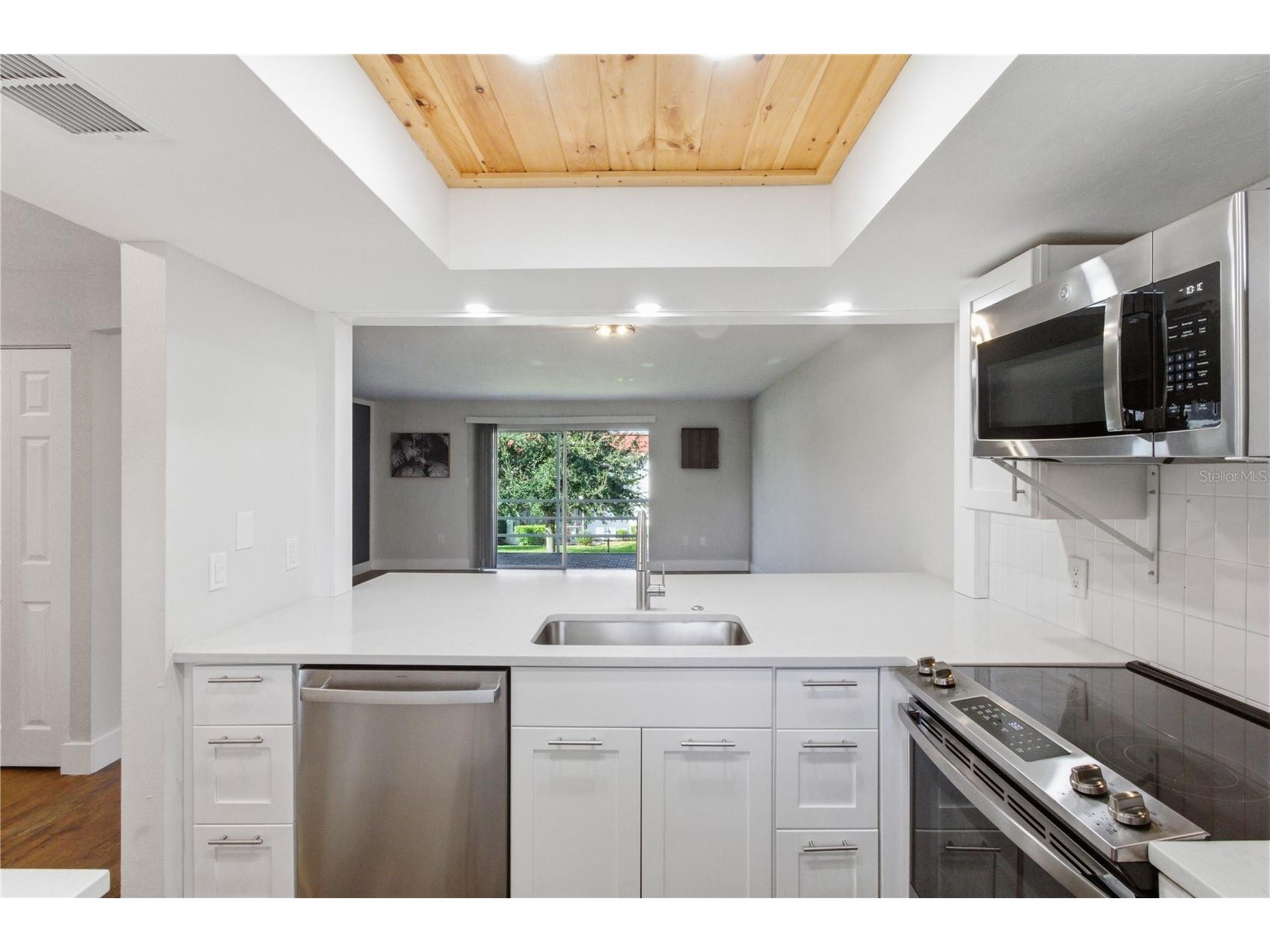3500 Beneva Road #307 Sarasota FL 34232 A4676303 image8