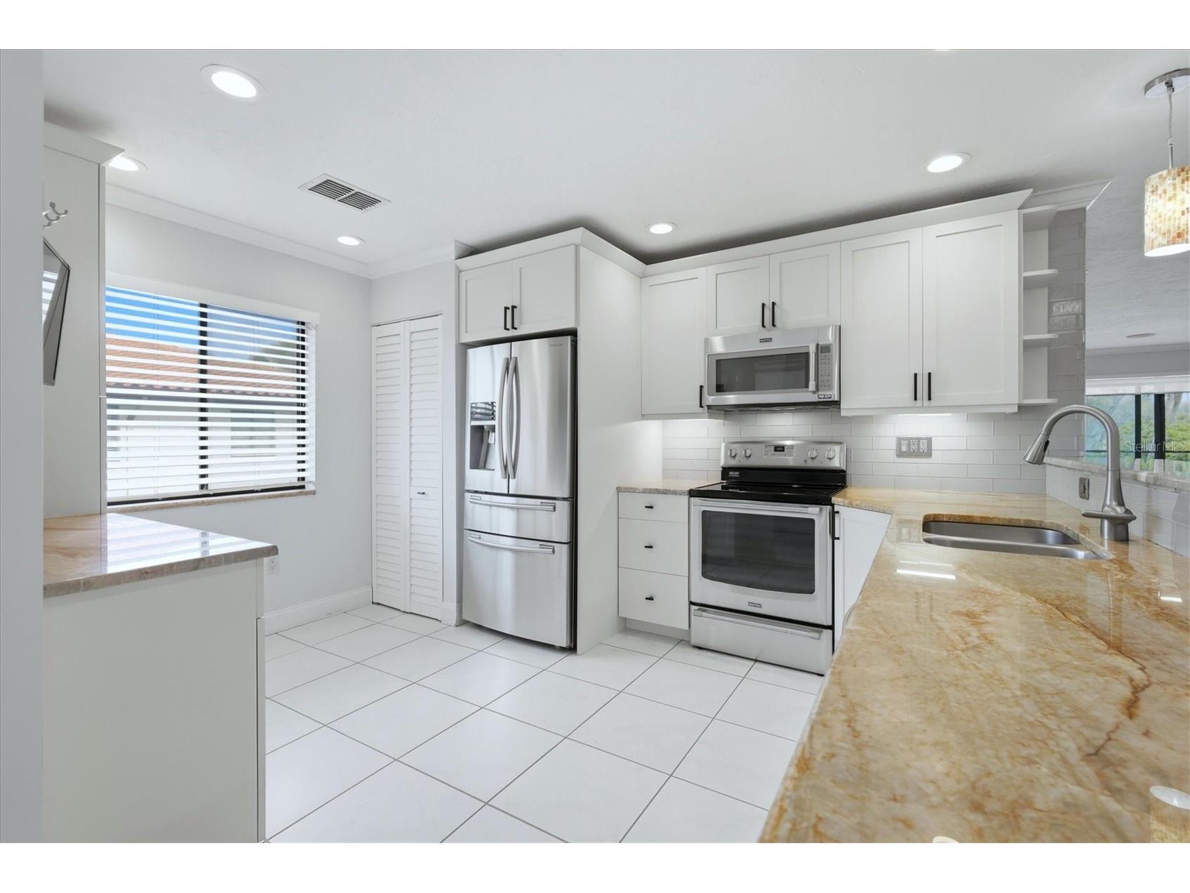 3500 El Conquistador Parkway #144 Bradenton FL 34210 A4683767 image16