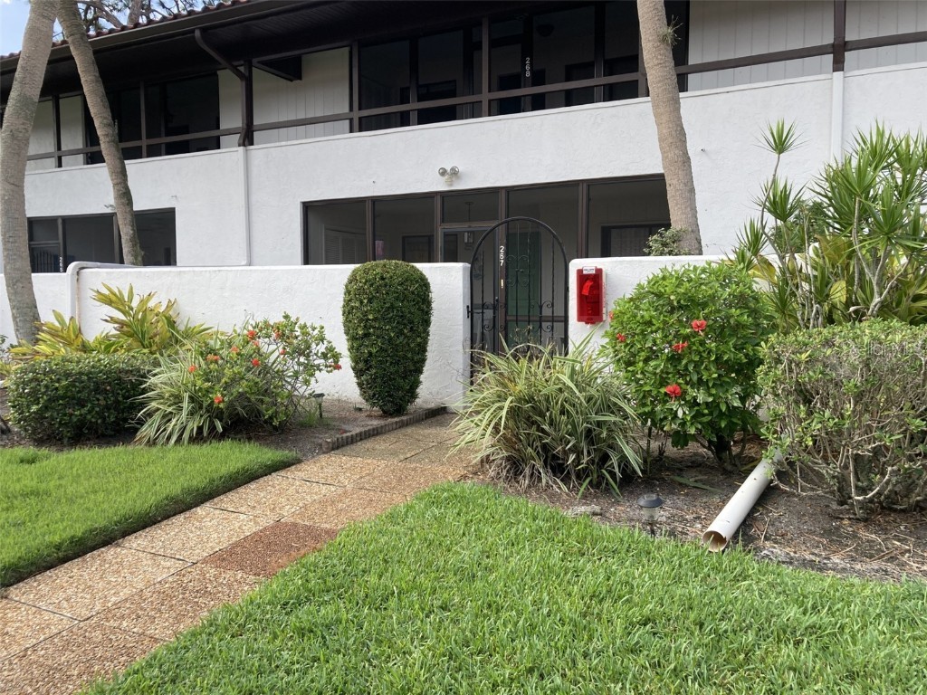 3500 El Conquistador Parkway #267 Bradenton FL 34210 A4671868 image1