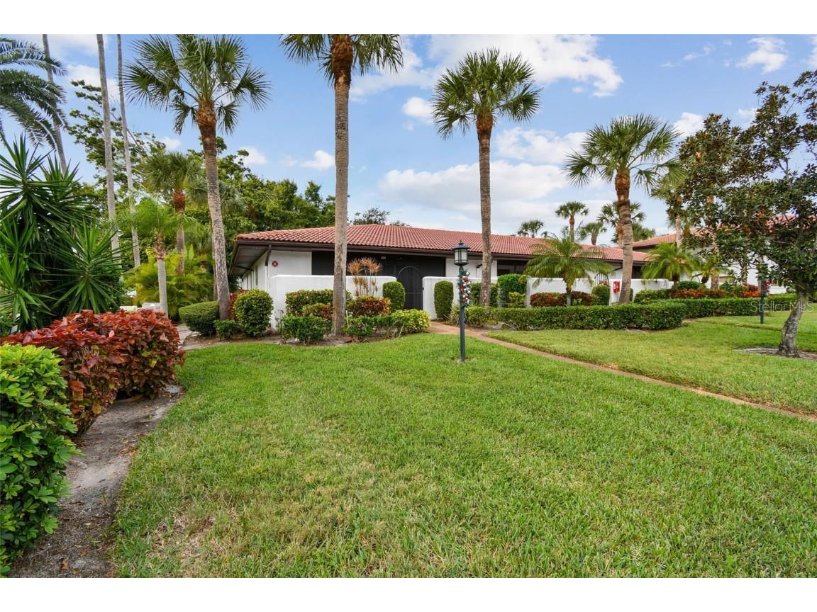 3500 El Conquistador Parkway #301 Bradenton FL 34210 A4673894 image1