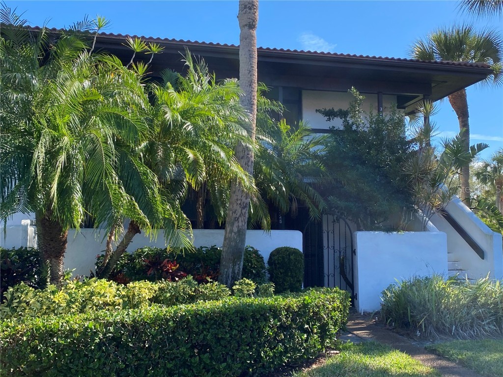 3500 El Conquistador Parkway #325 Bradenton FL 34210 A4589876 image1