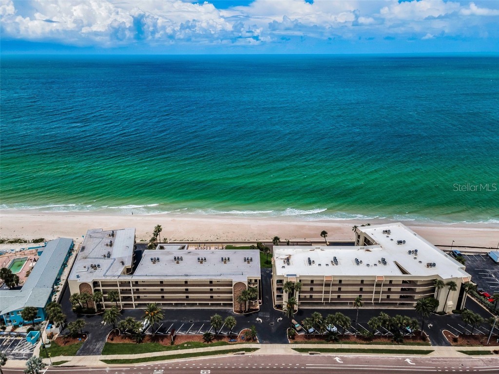 3500 Gulf Boulevard #204 Belleair Beach FL 33786 - GULF OF MEXICO TB8422460 image1
