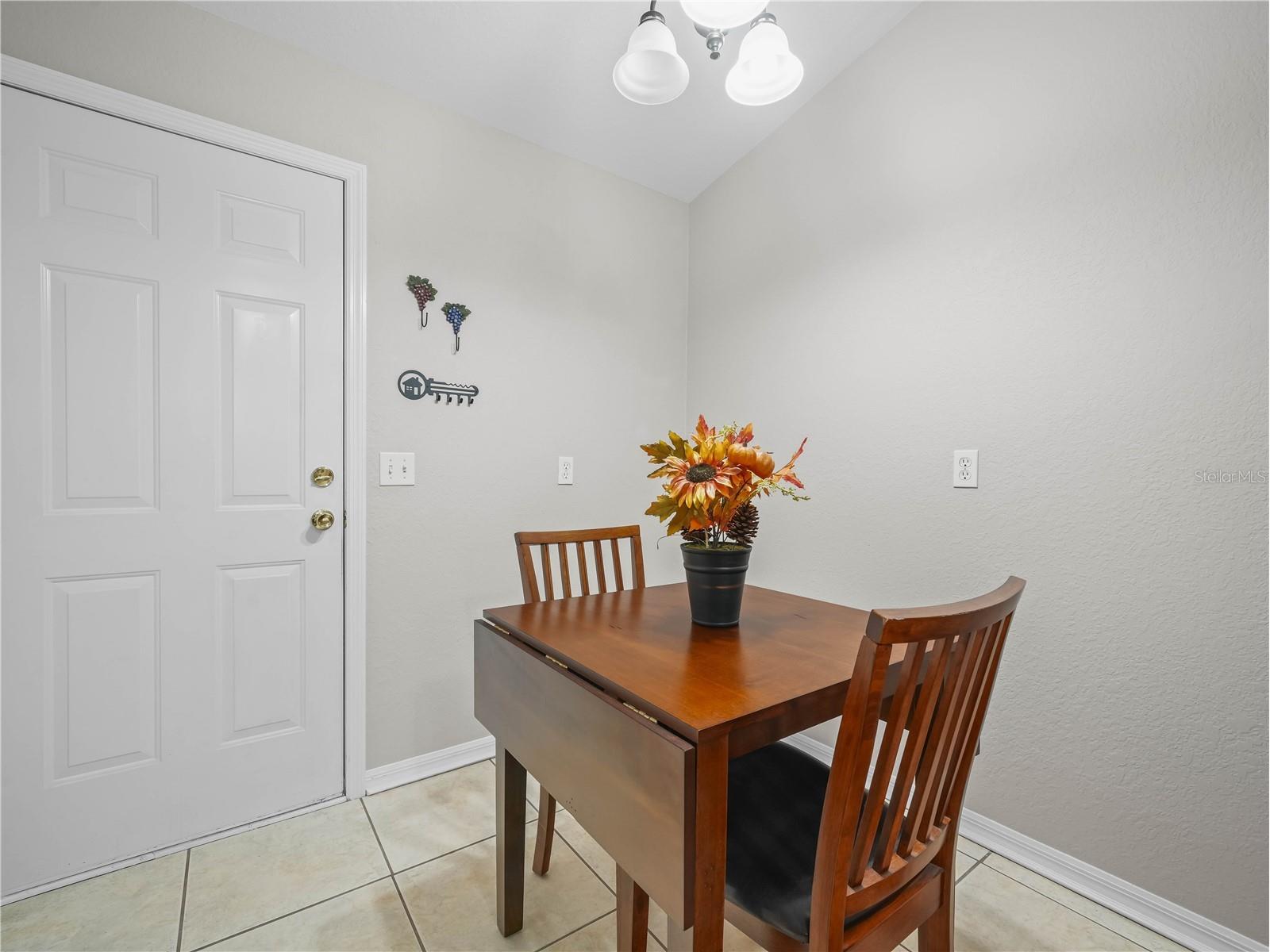 3500 Hibiscus Drive Indian Lake Estates FL 33855 - WALK IN WATER P4939270 image10