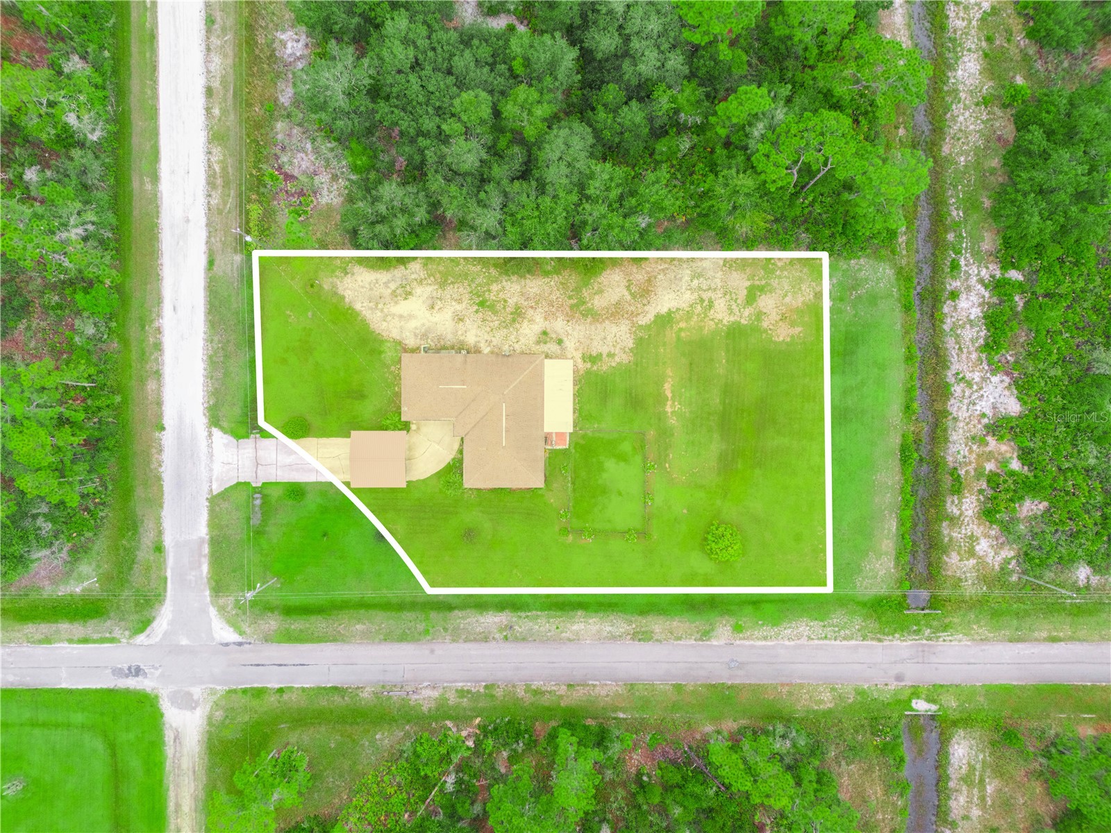 3500 Hibiscus Drive Indian Lake Estates FL 33855 - WALK IN WATER P4939270 image37