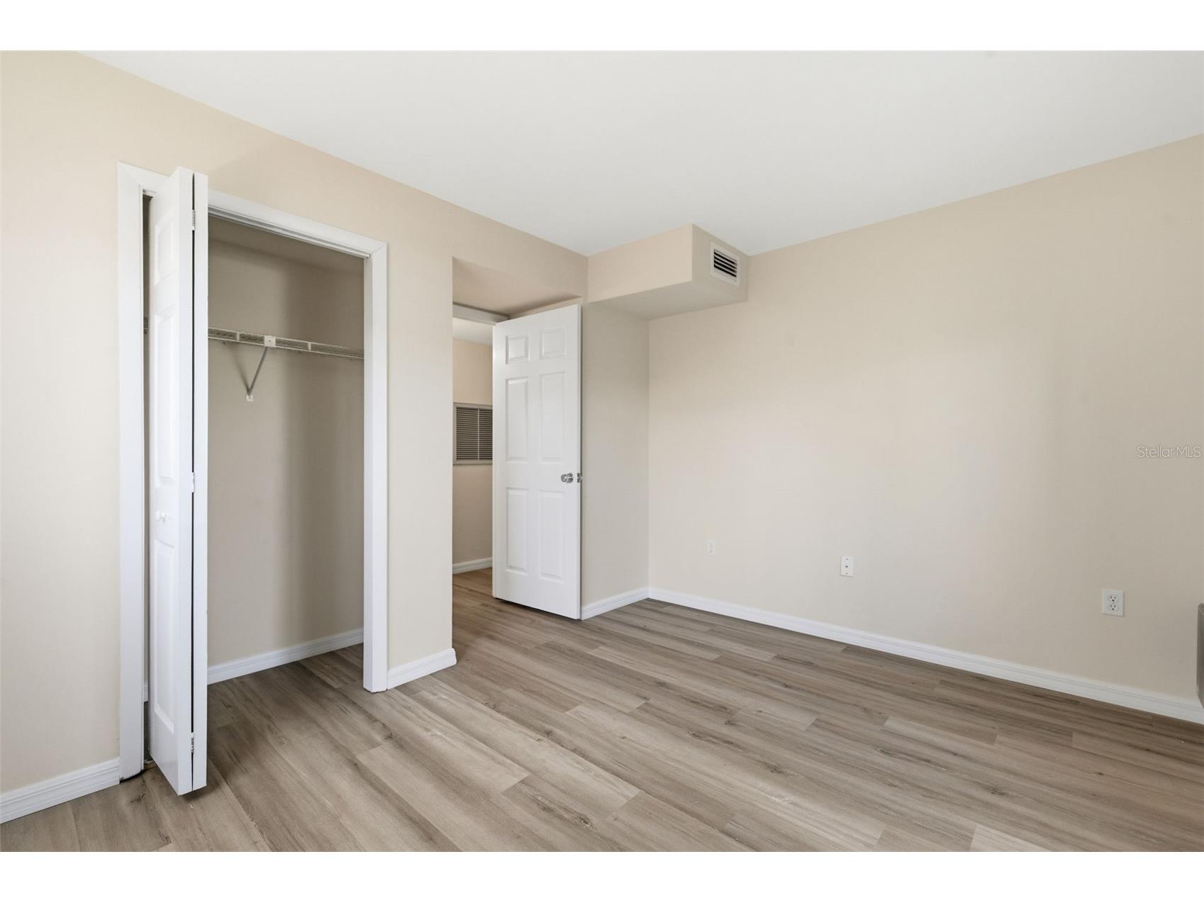 3500 Lake Bayshore Drive #K 101 Bradenton FL 34205 TB8512716 image22