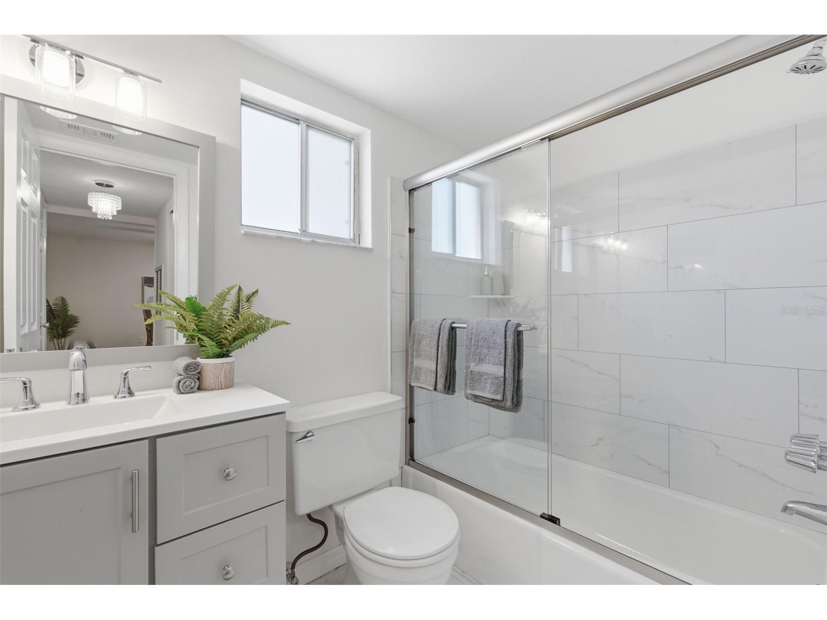 3500 Lake Bayshore Drive #K 101 Bradenton FL 34205 TB8512716 image24