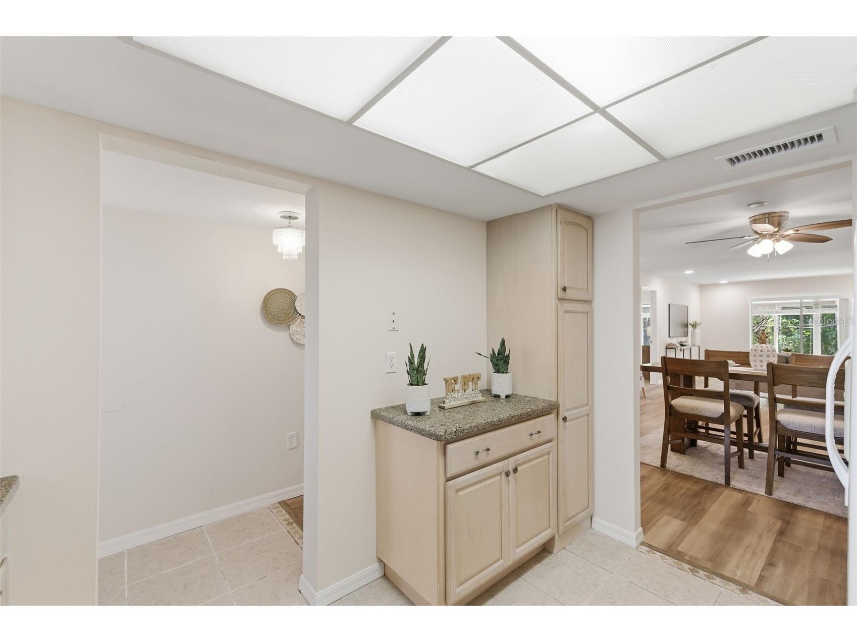 3500 Lake Bayshore Drive #K 101 Bradenton FL 34205 TB8512716 image8