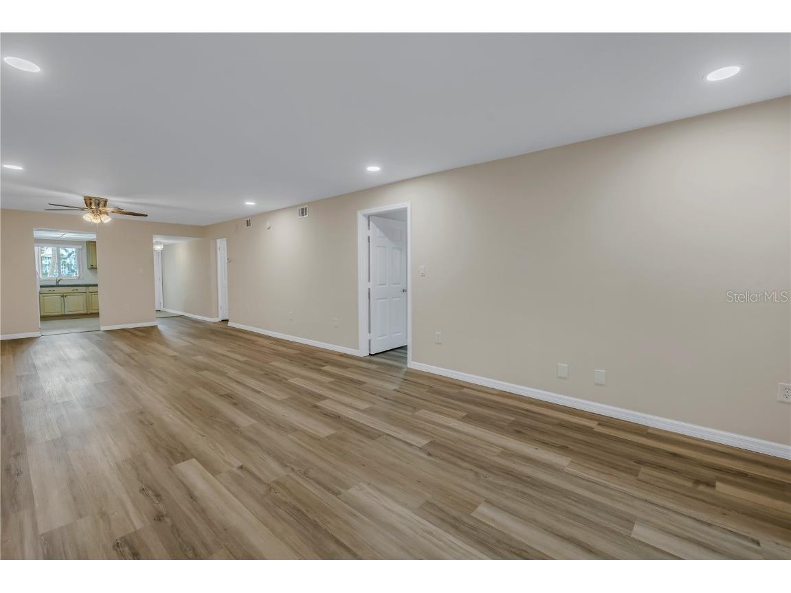 3500 Lake Bayshore Drive #K101 Bradenton FL 34205 A4661970 image18