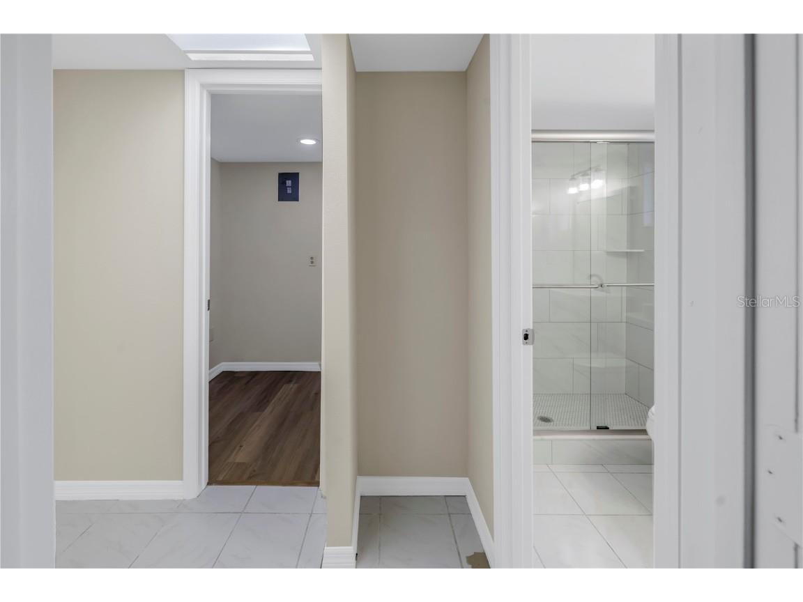 3500 Lake Bayshore Drive #K101 Bradenton FL 34205 A4661970 image25