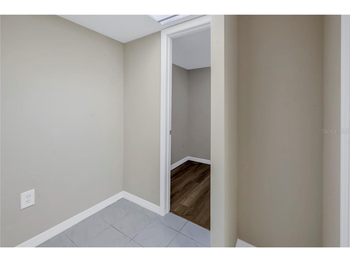 3500 Lake Bayshore Drive #K101 Bradenton FL 34205 A4661970 image27