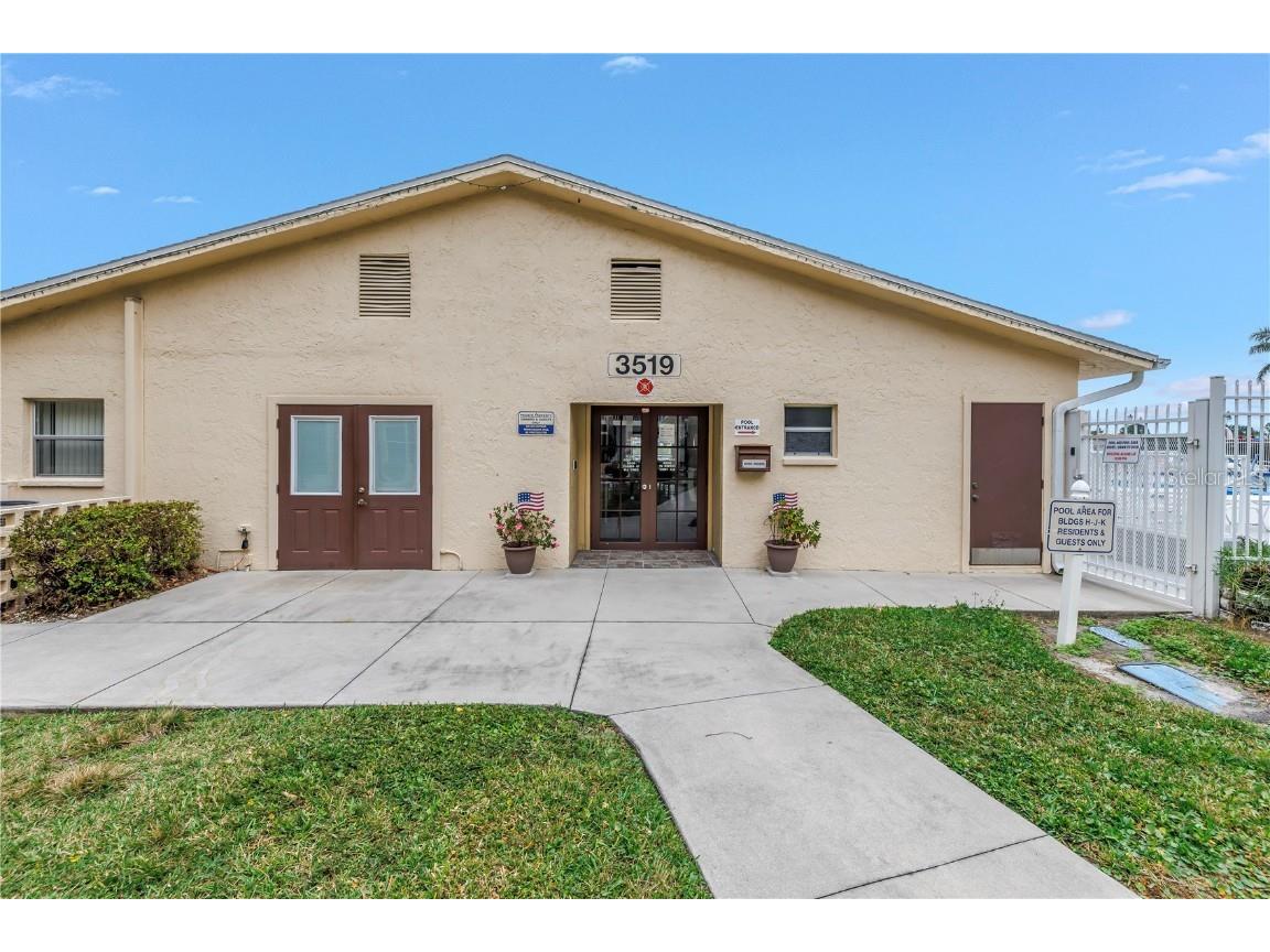 3500 Lake Bayshore Drive #K101 Bradenton FL 34205 A4661970 image32