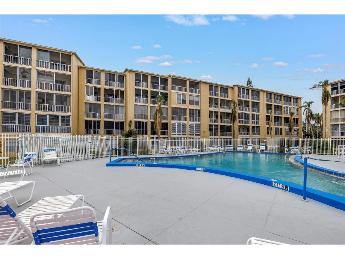 3500 Lake Bayshore Drive #K101 Bradenton FL 34205 A4661970 image33