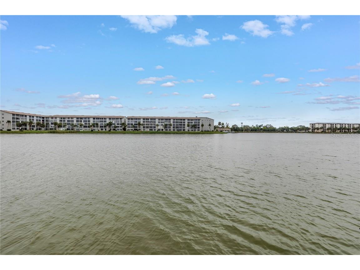 3500 Lake Bayshore Drive #K101 Bradenton FL 34205 A4661970 image38