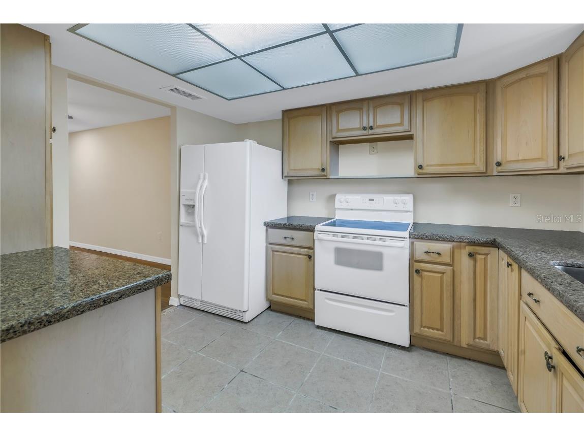 3500 Lake Bayshore Drive #K101 Bradenton FL 34205 A4661970 image7