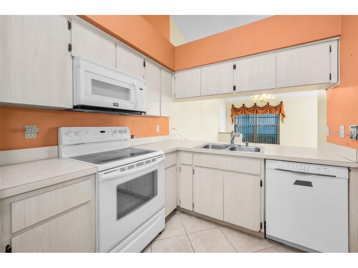 3500 Magnolia Ridge Circle #405 Palm Harbor FL 34684 TB8389180 image19