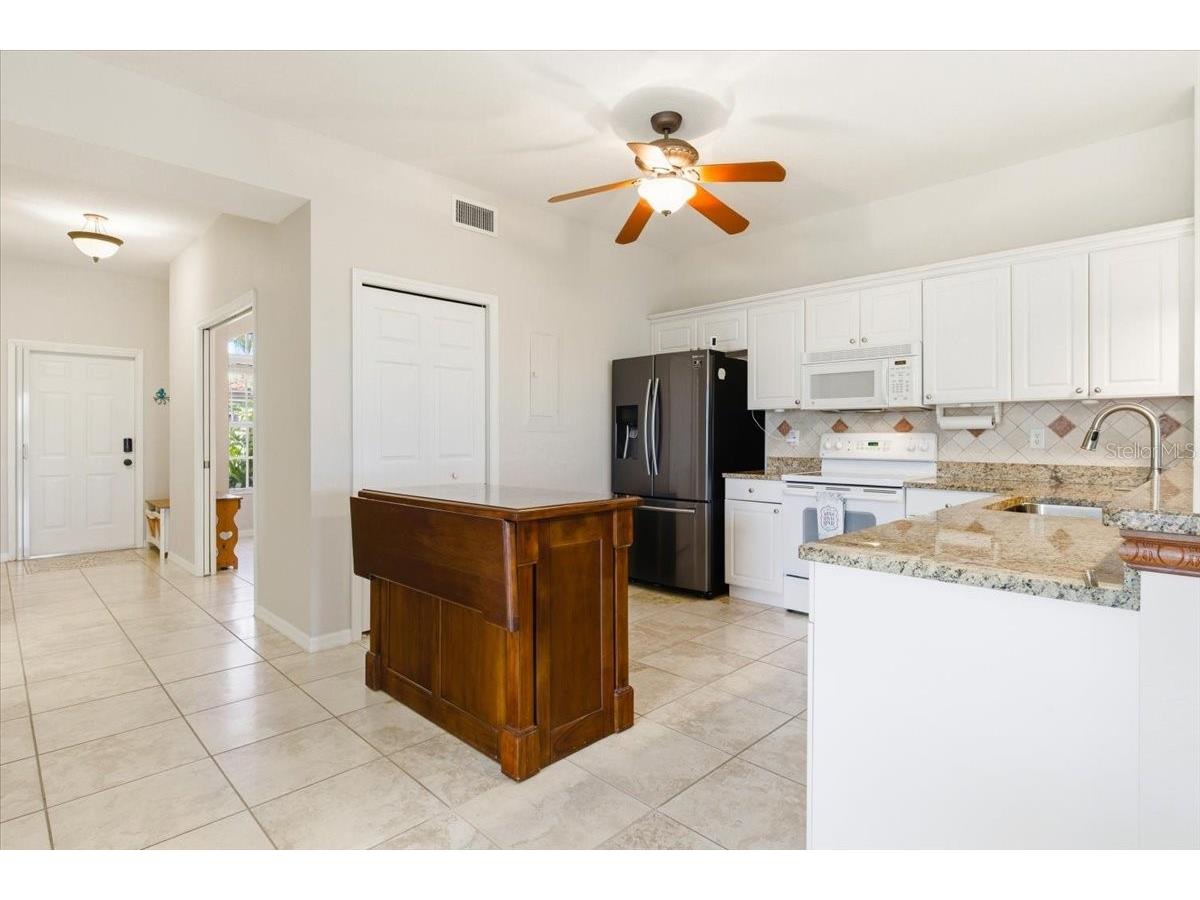 3500 Mondovi Court #1012 Punta Gorda FL 33950 A4670834 image14