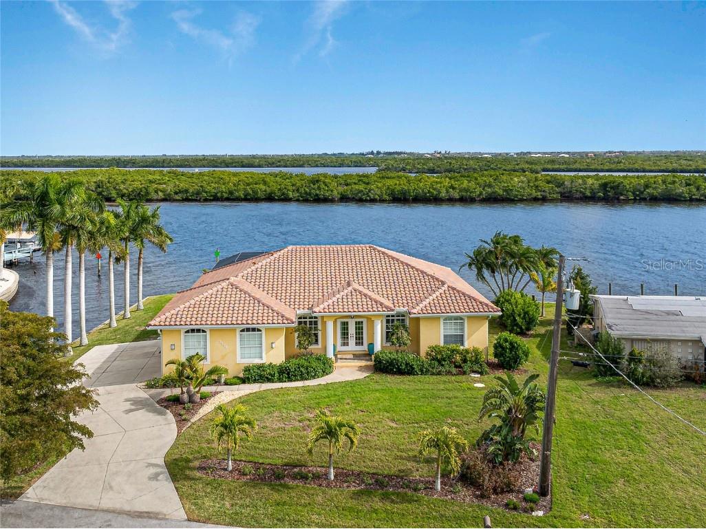 3500 Peace River Drive Punta Gorda FL 33983 - PEACE RIVER & DOVER CANAL C7486581 image1