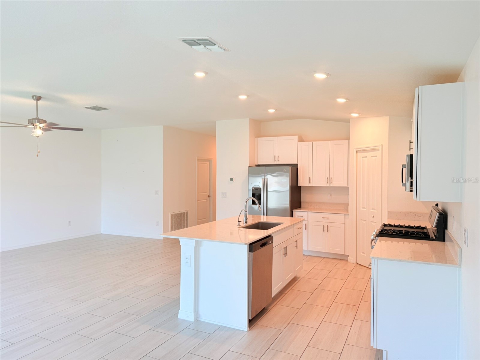 35007 Brackett Bend Zephyrhills FL 33541 TB8489570 image34