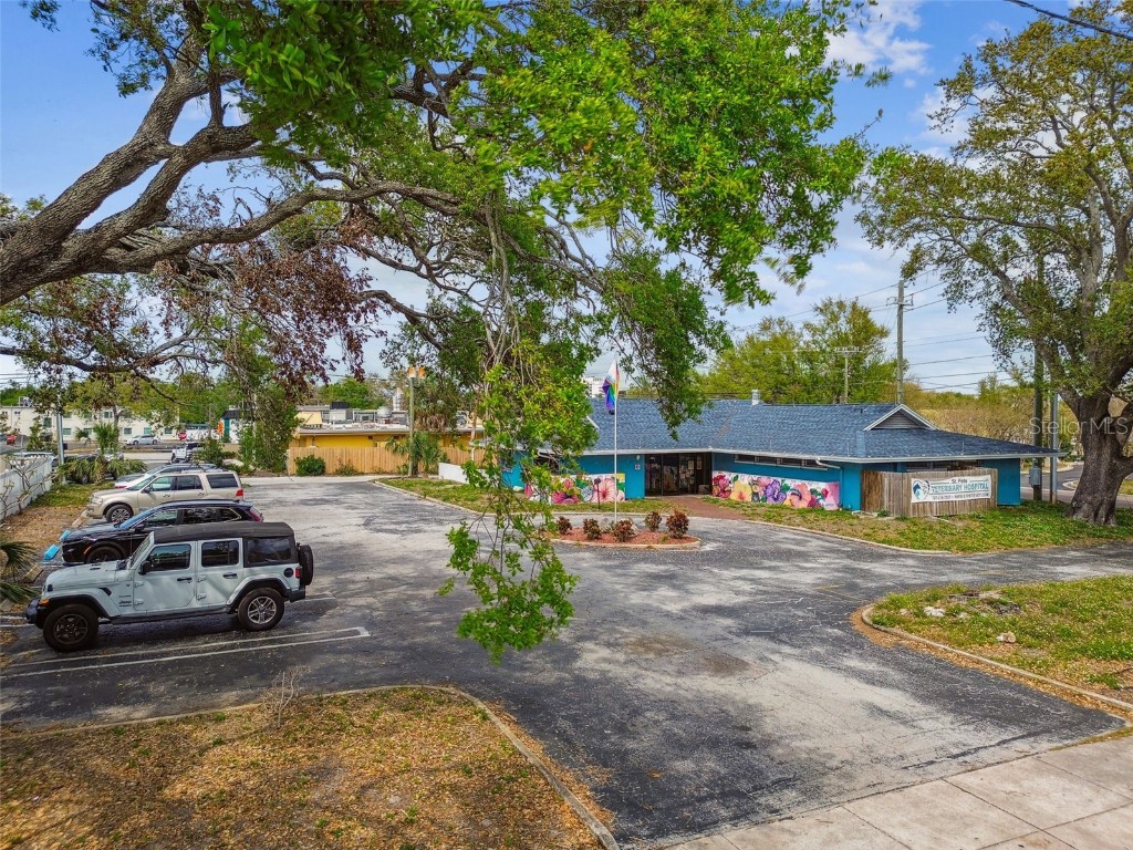 3501 1st Avenue S Saint Petersburg FL 33711 TB8362460 image1