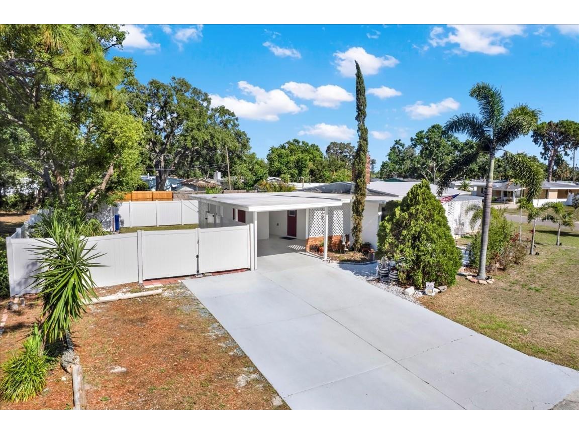 3501 63rd Street N Saint Petersburg FL 33710 TB8384867 image1