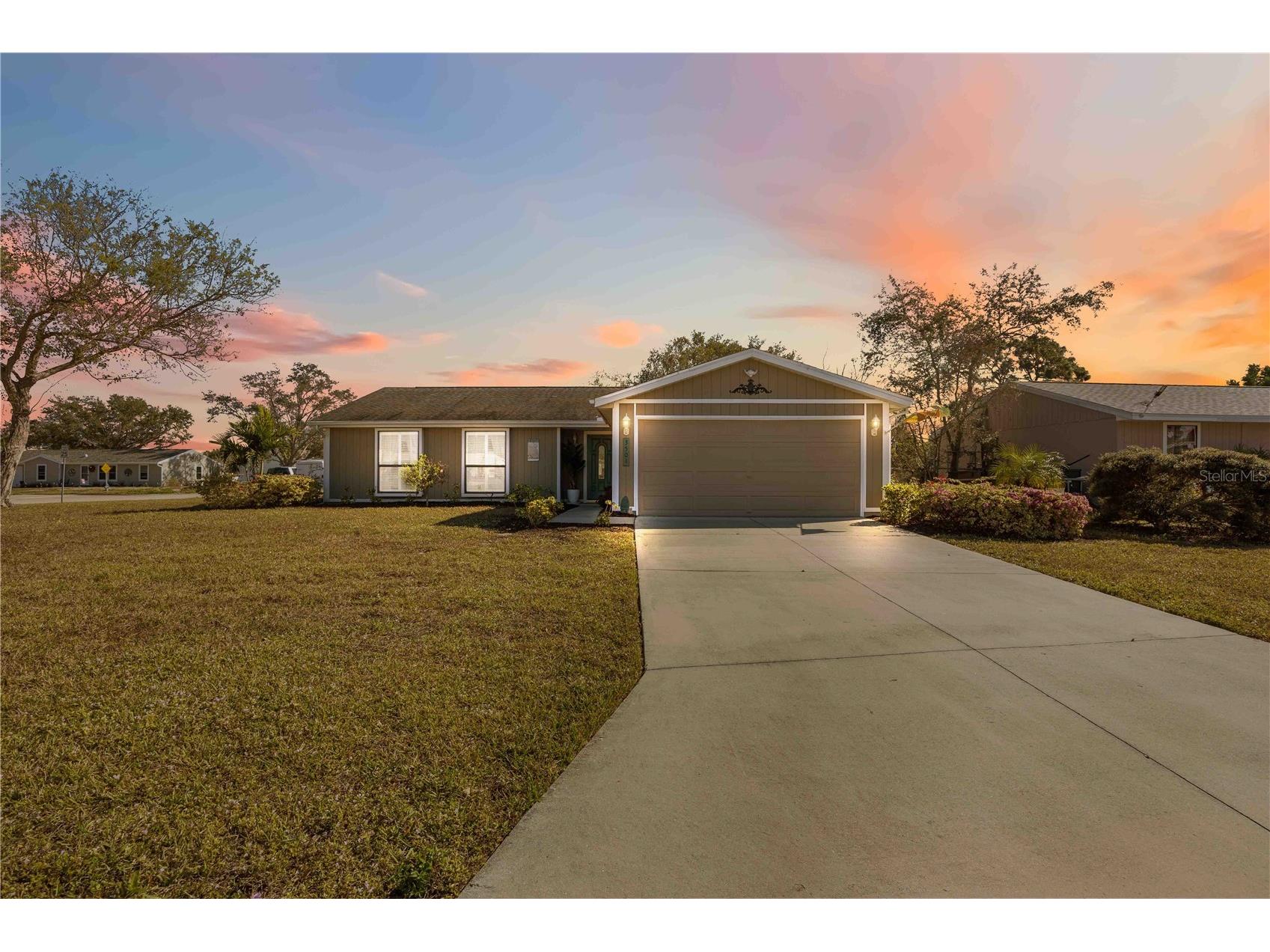 3501 67th Street W Bradenton FL 34209 A4676866 image1