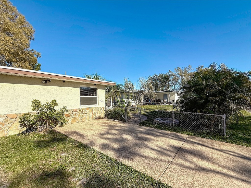 3501 Beechwood Terrace N Pinellas Park FL 33781 TB8354235 image2