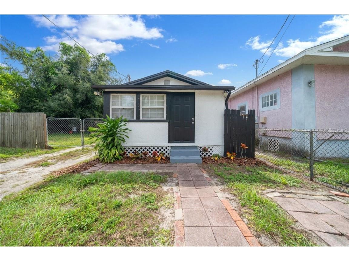 3501 E Genesee Street Tampa FL 33610 OM710849 image1