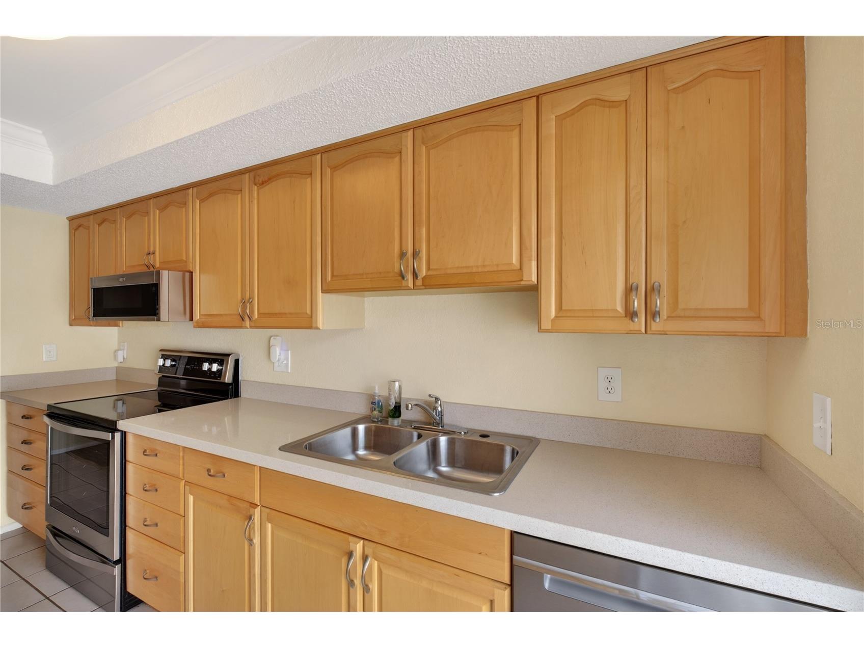 3501 N Village Court #220 Sarasota FL 34231 A4688282 image16