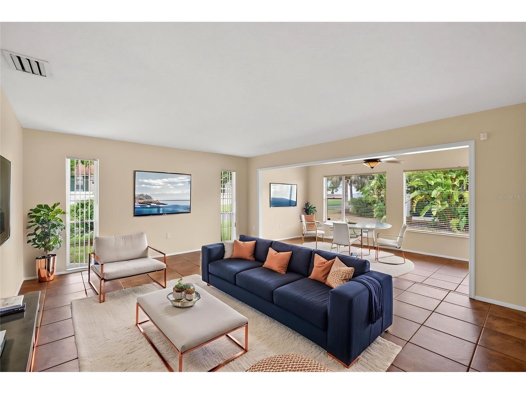 3501 N Village Court #220 Sarasota FL 34231 A4688282 image21