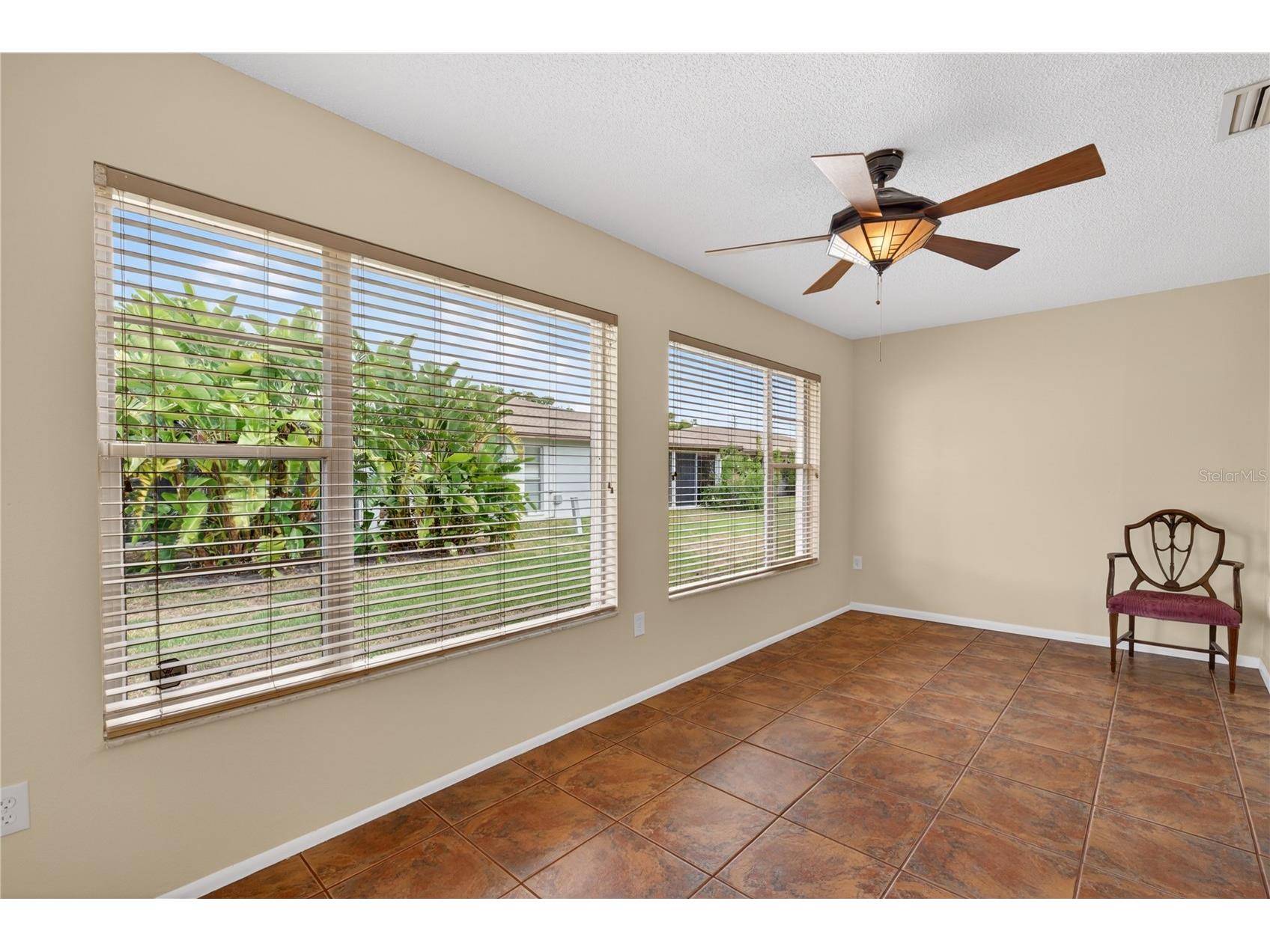 3501 N Village Court #220 Sarasota FL 34231 A4688282 image24