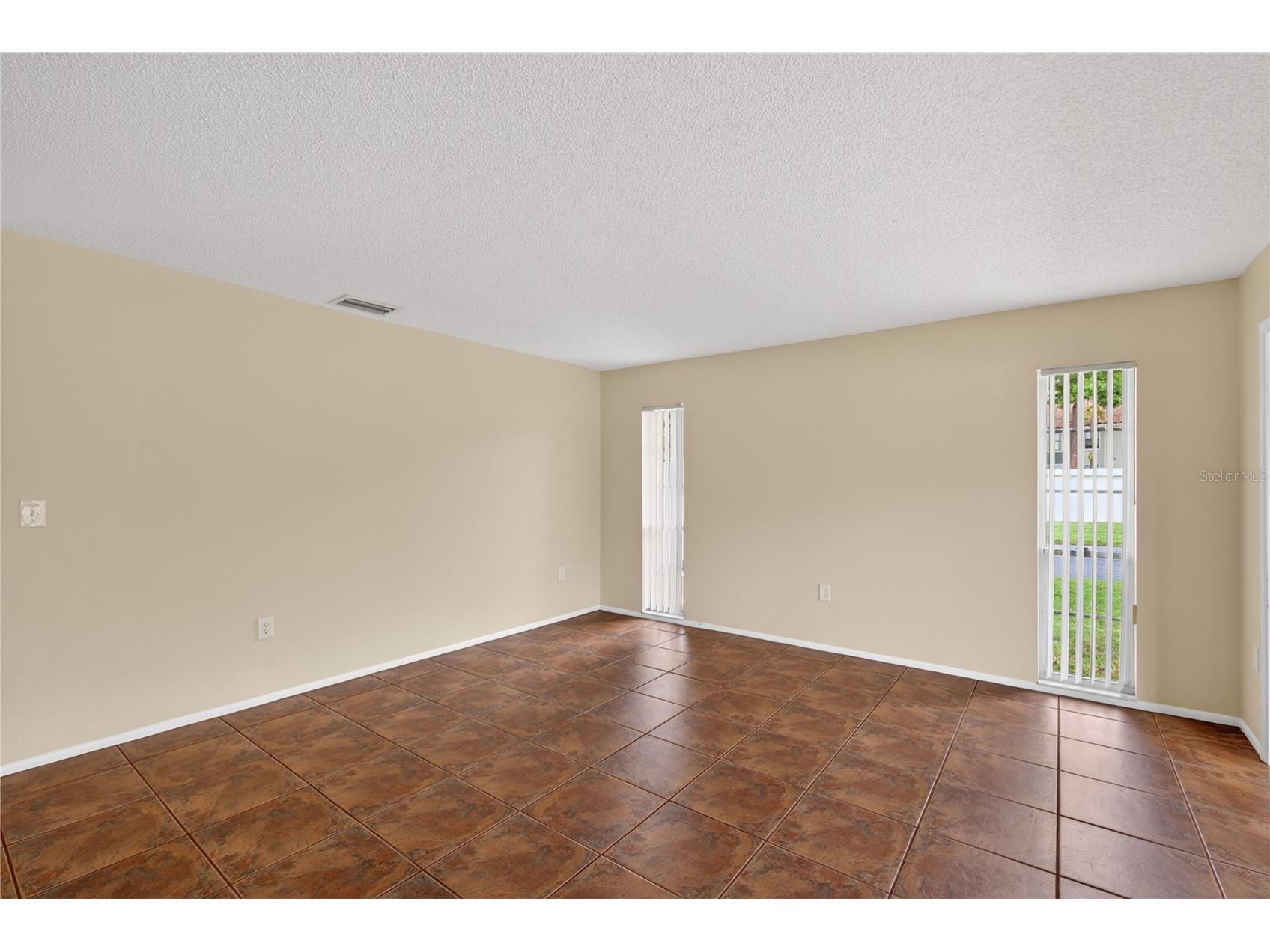 3501 N Village Court #220 Sarasota FL 34231 A4688282 image28