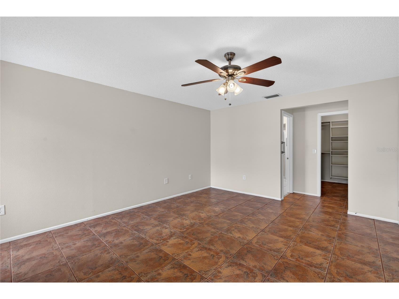 3501 N Village Court #220 Sarasota FL 34231 A4688282 image36