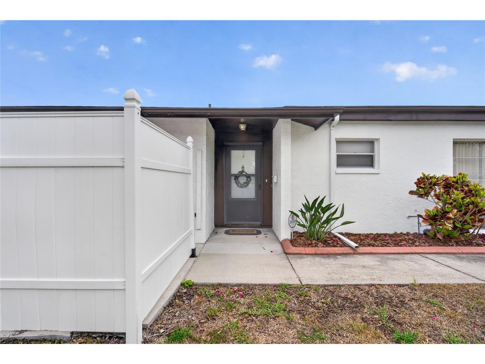 3501 N Village Court #220 Sarasota FL 34231 A4688282 image4