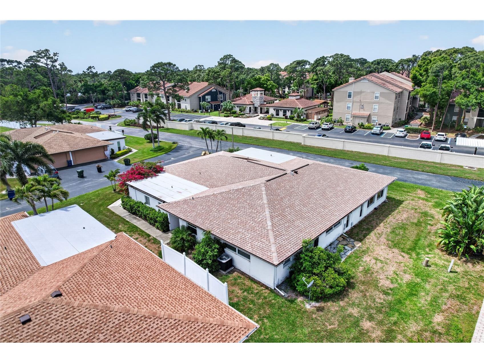 3501 N Village Court #220 Sarasota FL 34231 A4688282 image48