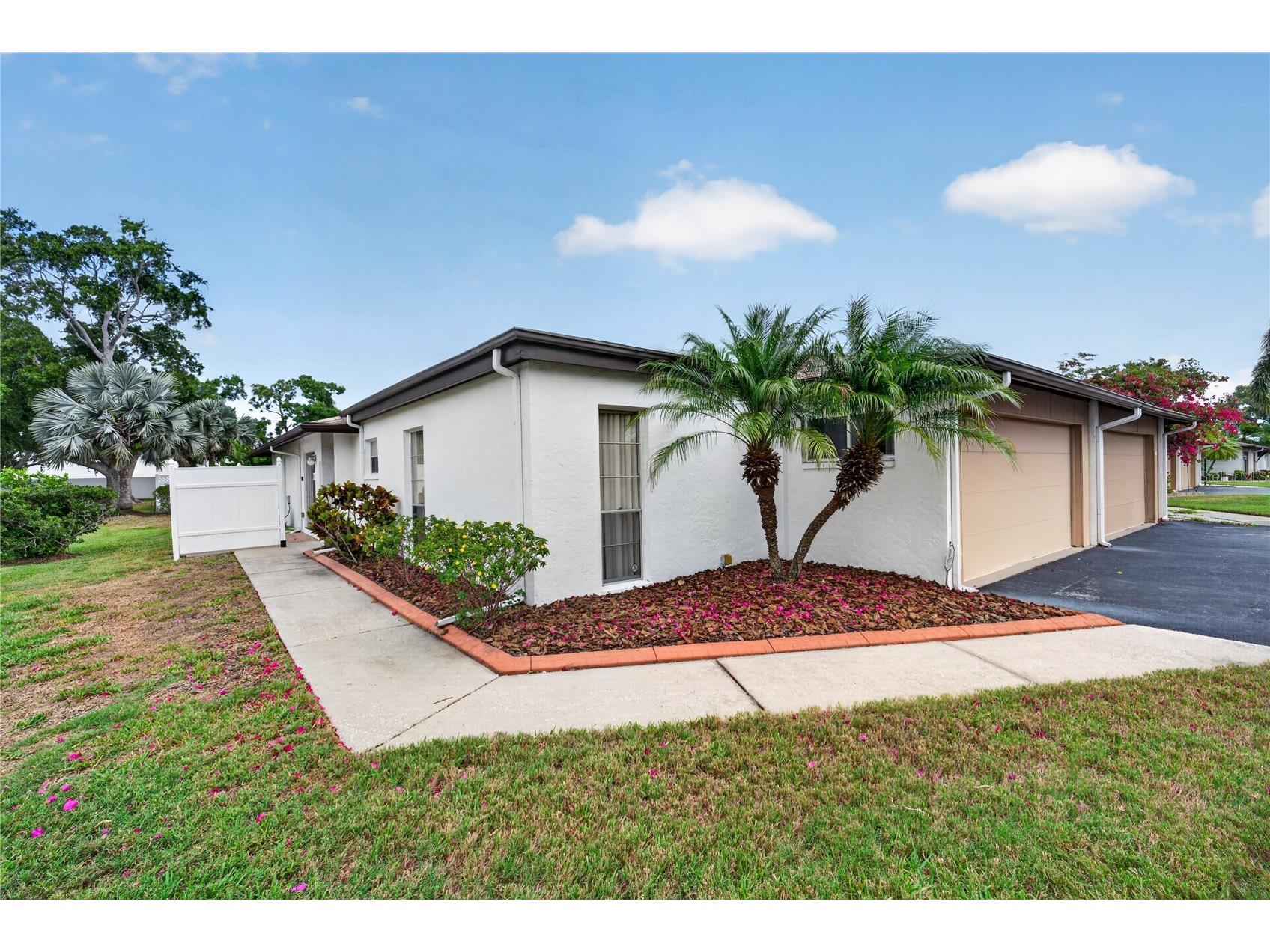 3501 N Village Court #220 Sarasota FL 34231 A4688282 image5