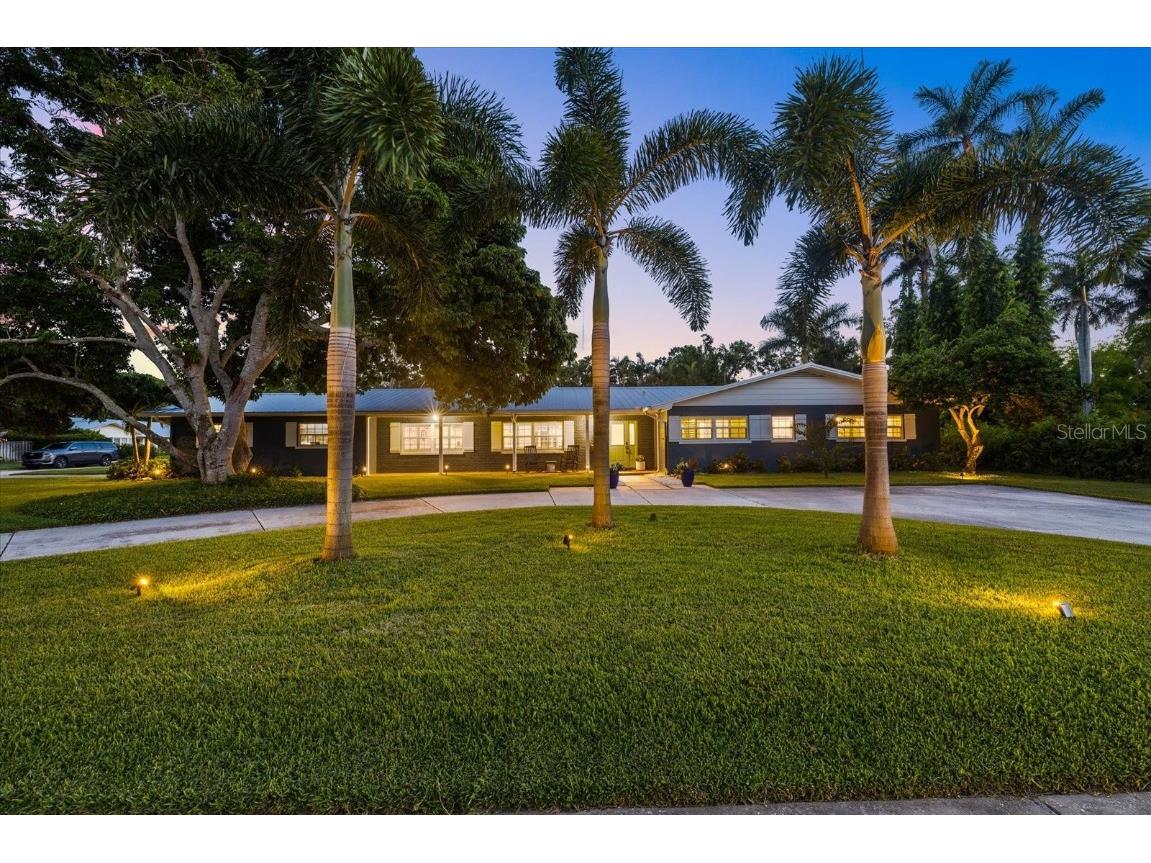 3501 Riverview Boulevard Bradenton FL 34205 A4660719 image1