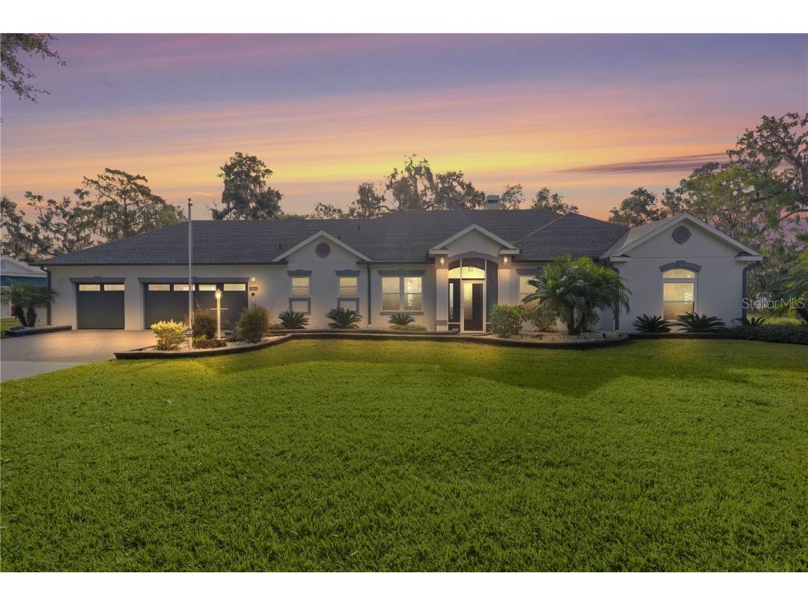 35014 Shady Oaks Lane Fruitland Park FL 34731 - LAKE GRIFFIN G5090126 image1