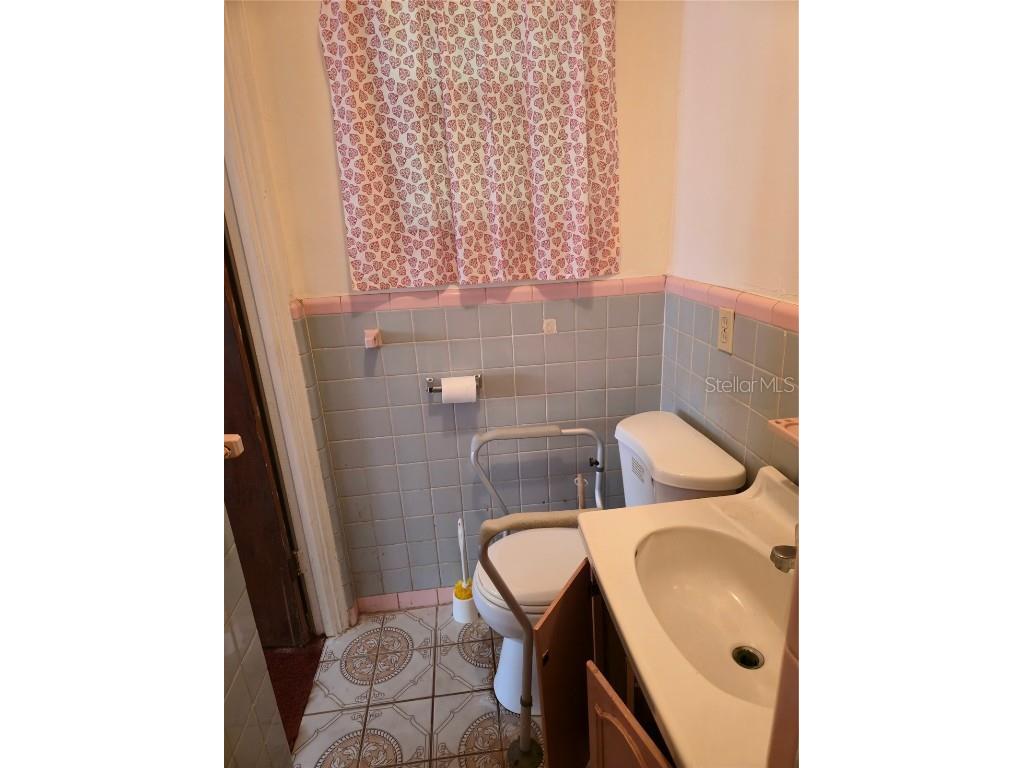 3502 Arch Street Orlando FL 32808 O6349908 image24