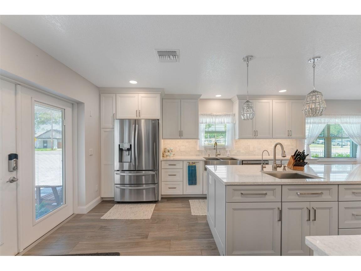 3502 Bahia Vista Street Sarasota FL 34239 A4615828 image30