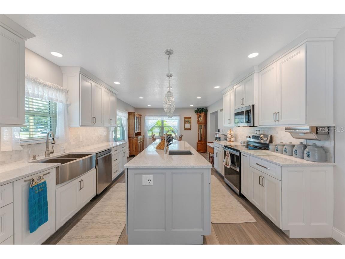 3502 Bahia Vista Street Sarasota FL 34239 A4623849 image15