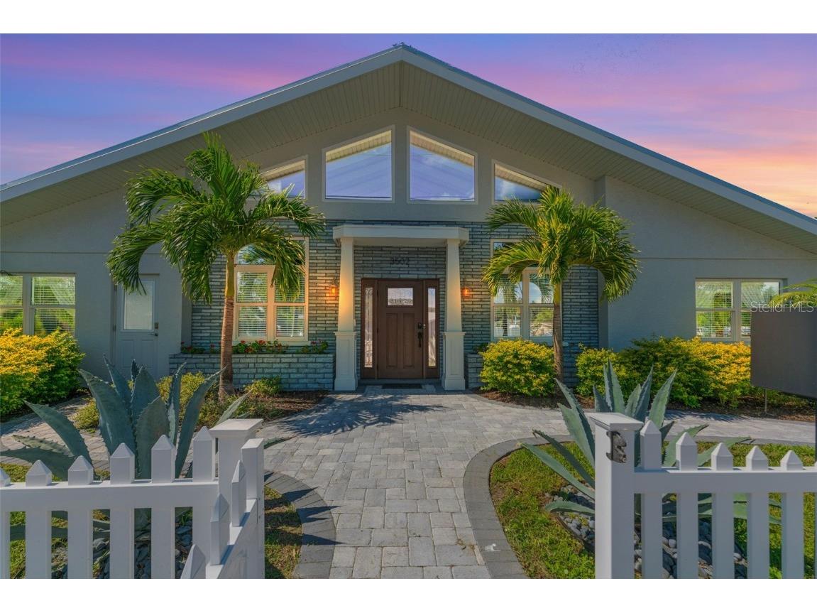 3502 Bahia Vista Street Sarasota FL 34239 A4623849 image3