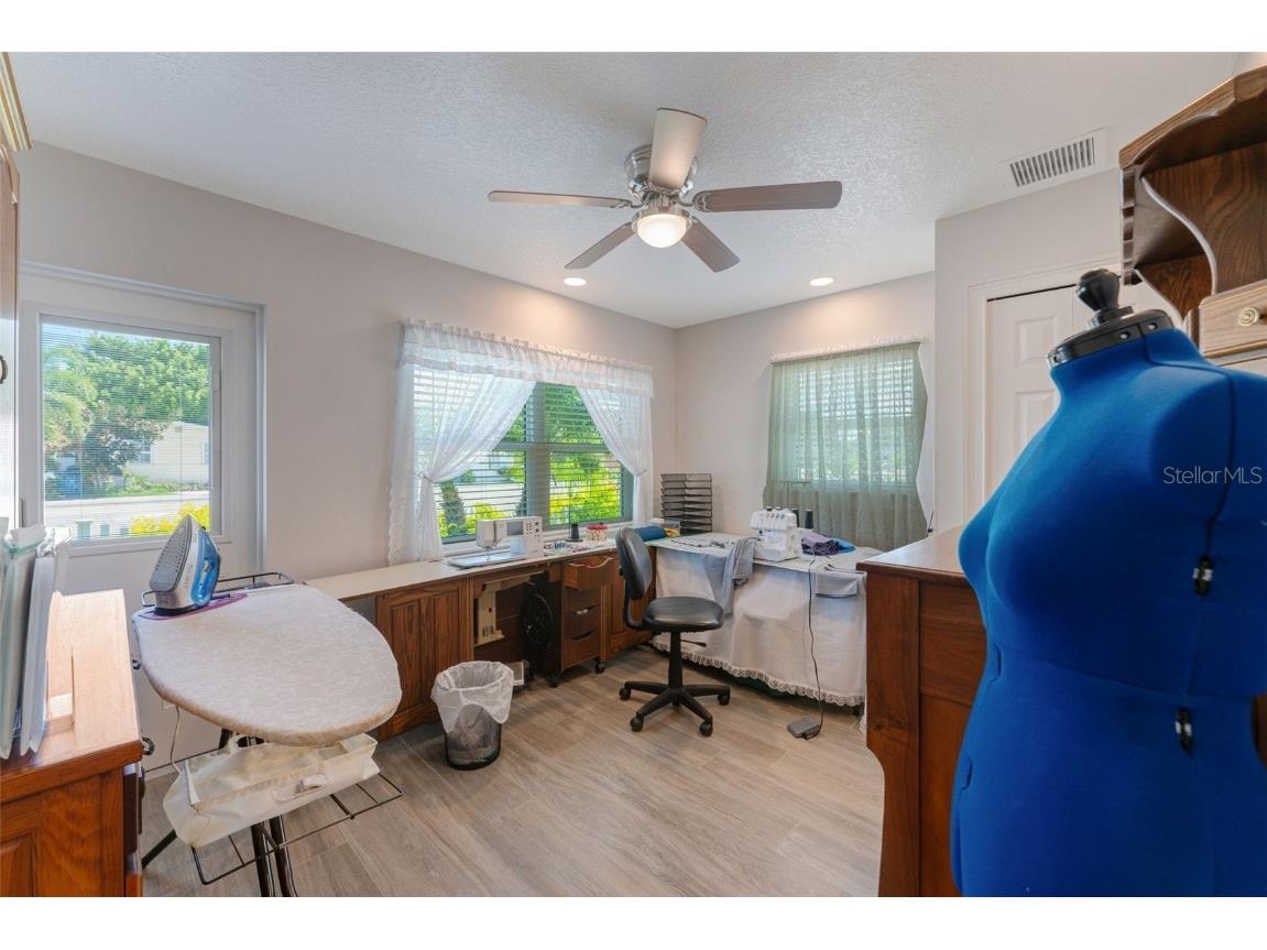 3502 Bahia Vista Street Sarasota FL 34239 A4623849 image30