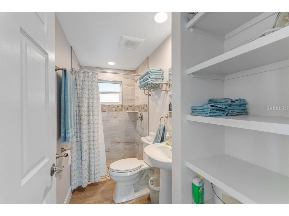 3502 Bahia Vista Street Sarasota FL 34239 A4623849 image56