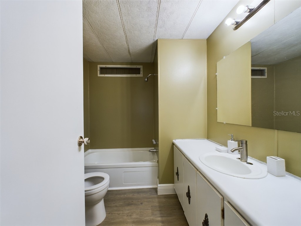 3502 Delaware Avenue Sebring FL 33870 P4930034 image17