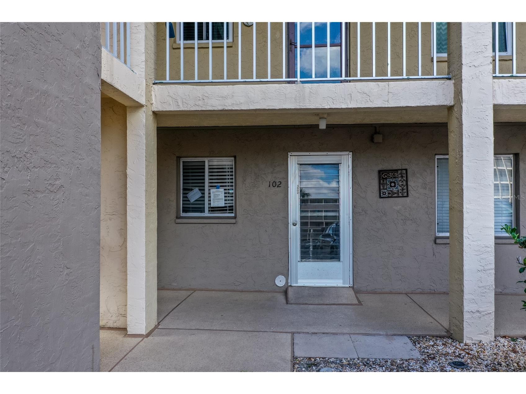 3502 Lake Bayshore Drive #K102 Bradenton FL 34205 A4683485 image1