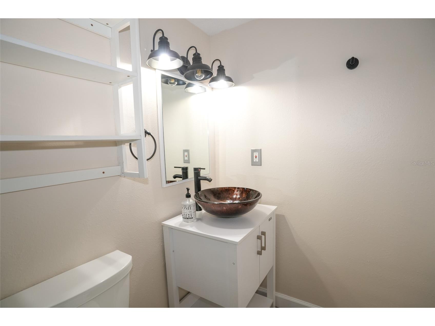 3502 Lake Bayshore Drive #K102 Bradenton FL 34205 A4683485 image12