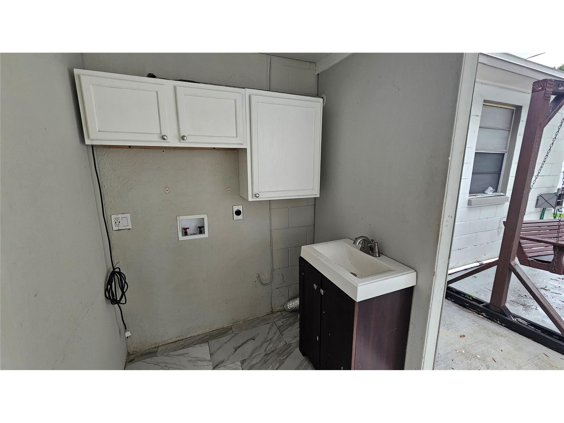3502 Libby Loop Tampa FL 33619 TB8531487 image28